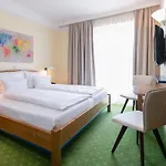 Wunder S Ferienpension 4*