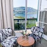 Wunder S Ferienpension Aparthotel 4*