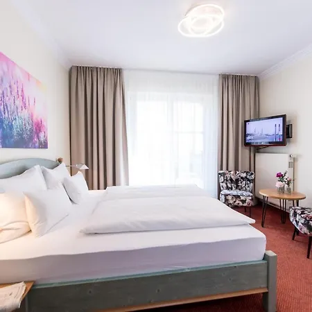 Wunder S Ferienpension Aparthotel Portschach am Woerthersee