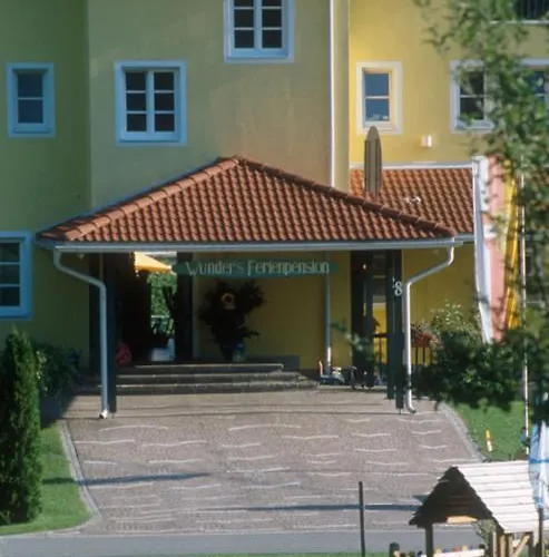 Wunder S Ferienpension Hotel apartamentowy 4*