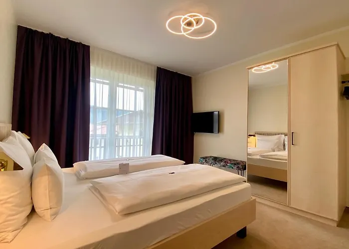 Wunder S Ferienpension Hotel apartamentowy 4*